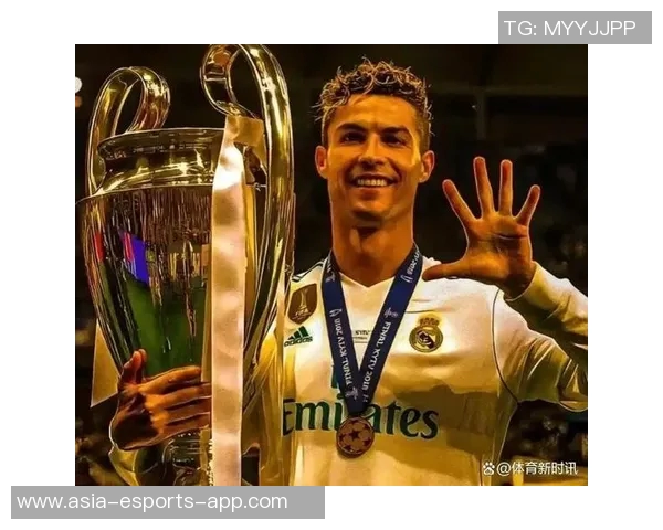 足球四大球星经典对比解析 谁才是球场真正的王者